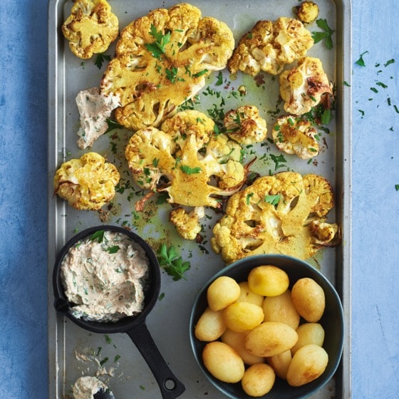 kruiden over bloemkool